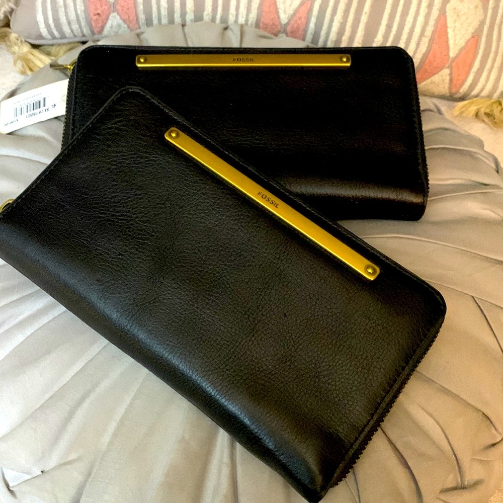 NWTS Fossil Leather Liza Zip Clutch Wallet